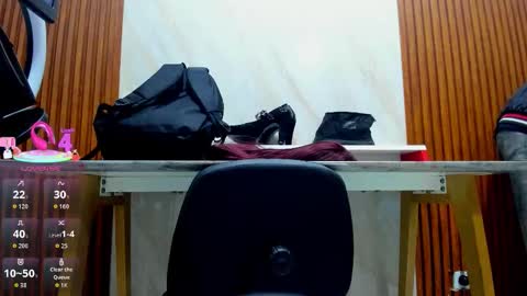 Snapshot of kiara_zahiri_ chatting on September 26, 2025, 11:03 am Kiara Zahiri online show from September 26, 2025, 11:03 am