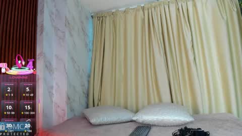 Snapshot of kiara_zahiri_ chatting on October 1, 2025, 11:16 am Kiara Zahiri online show from October 1, 2025, 11:16 am