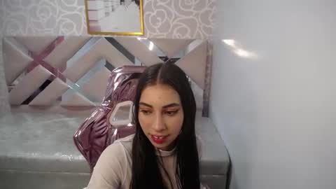 kiara online show from June 23, 2026, 8:18 pm