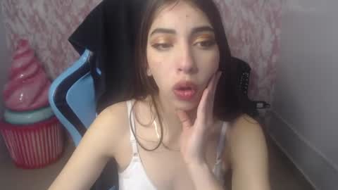 kiara online show from July 7, 2026, 1:04 pm