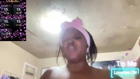 KiaraSugars online show from May 6, 2026, 3:50 pm