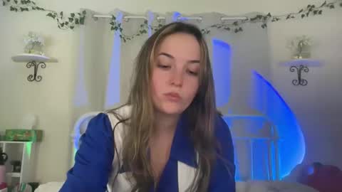 Kiara online show from November 1, 2025, 12:12 am