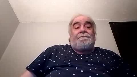 KICKINME online show from September 11, 2025, 9:37 pm