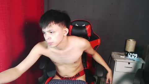 Snapshot of kiel_asianboy chatting on June 26, 2026, 8:08 am EJ online show from June 26, 2026, 8:08 am