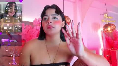 kiim01 online show from October 20, 2025, 7:03 pm