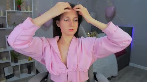 Kika online show from February 20, 2026, 2:06 pm