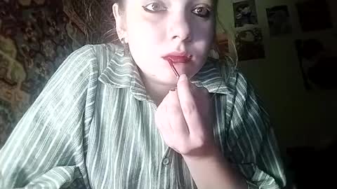 kikibang_ online show from March 30, 2026, 7:37 pm