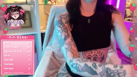 Snapshot of kikigrey chatting on February 26, 2026, 4:00 am HelloKiki online show from February 26, 2026, 4:00 am