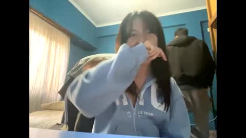 kikilove15 online show from April 29, 2026, 4:11 pm