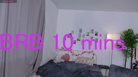 Kiki online show from June 25, 2026, 5:23 am