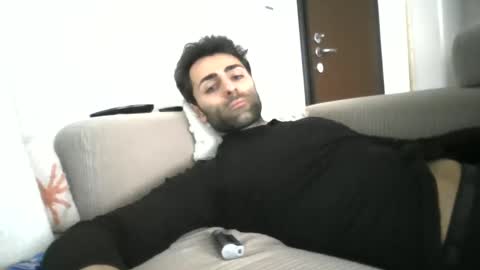 kikkus01 online show from January 29, 2025, 9:12 am