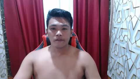 Snapshot of killersmile_15 chatting on December 1, 2025, 12:21 pm killersmile_15 online show from December 1, 2025, 12:21 pm