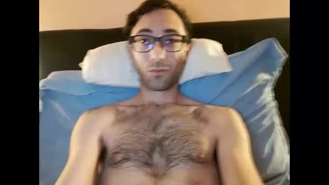 Snapshot of killua1993 chatting on September 13, 2025, 1:00 pm kingstoned online show from September 13, 2025, 1:00 pm