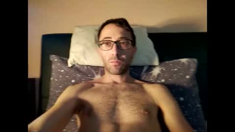 Snapshot of killua1993 chatting on October 5, 2025, 12:47 pm kingstoned online show from October 5, 2025, 12:47 pm