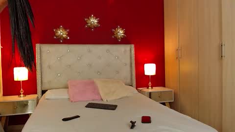 Snapshot of kim_and_mia chatting on February 12, 2026, 2:23 pm Mia Kim online show from February 12, 2026, 2:23 pm