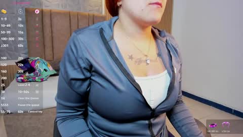 Snapshot of kim_brown_ chatting on April 21, 2026, 11:38 am Kim online show from April 21, 2026, 11:38 am