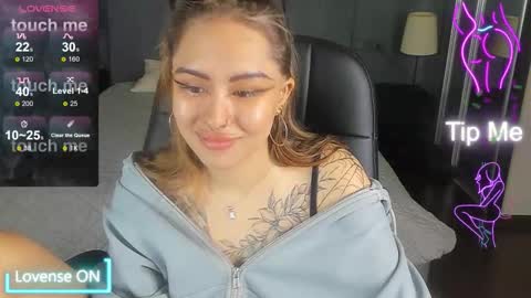 Kim online show from October 9, 2025, 9:18 am