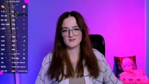 Snapshot of kim_classy chatting on November 25, 2025, 8:53 pm kim_classy online show from November 25, 2025, 8:53 pm