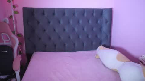 Snapshot of kim_dolls1823 chatting on October 2, 2025, 11:28 am ISABELLA 3 online show from October 2, 2025, 11:28 am