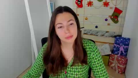 Kim online show from December 14, 2025, 1:38 pm