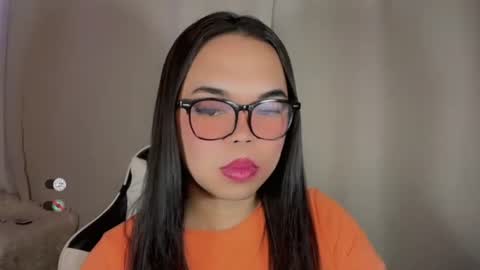 KYLIE online show from November 25, 2025, 1:05 am