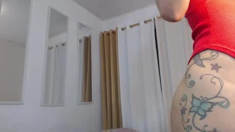 Snapshot of kim_lu29 chatting on December 28, 2024, 6:49 am kim online show from December 28, 2024, 6:49 am