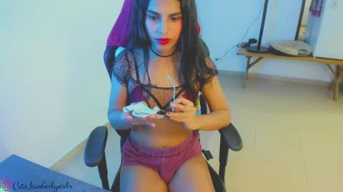 OnlyFans kimberlywexlr online show from January 25, 2025, 1:54 am