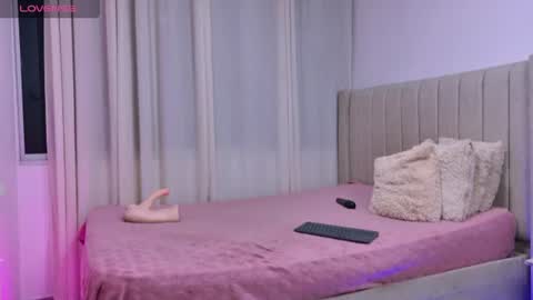 KimandNate online show from July 31, 2026, 2:44 am