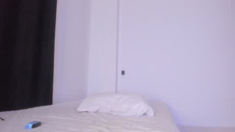 kim online show from April 8, 2026, 2:11 am