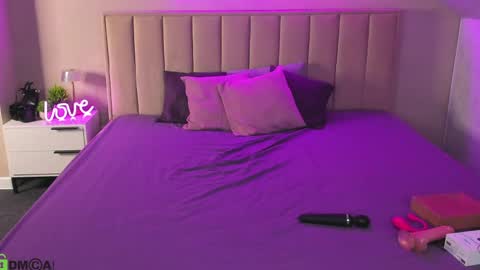 kimberlly_smith online show from May 30, 2026, 11:24 pm
