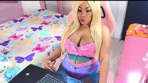 Snapshot of kimberly_bellu chatting on June 21, 2026, 12:46 am Anita. online show from June 21, 2026, 12:46 am