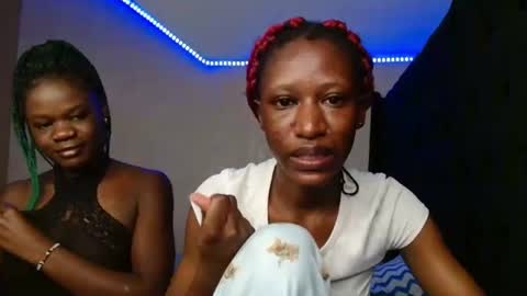 Snapshot of kimberly_chloe chatting on July 4, 2026, 7:20 pm Kimberly online show from July 4, 2026, 7:20 pm