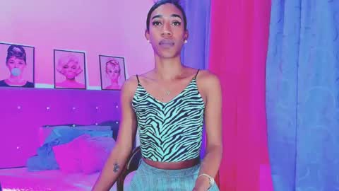 Your Queen KIM online show from January 11, 2025, 11:23 am