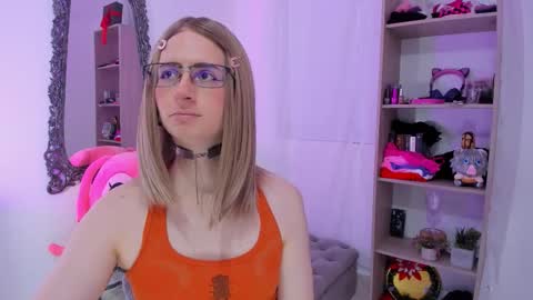 kimberly_thonson online show from January 9, 2026, 3:37 pm