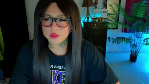 Snapshot of kimberlygati2 chatting on November 29, 2025, 4:15 am Kimberly Polizzi online show from November 29, 2025, 4:15 am