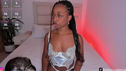 Queen Kim online show from November 29, 2025, 10:24 pm