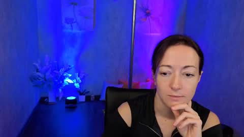 Kimberly online show from September 17, 2025, 5:53 am