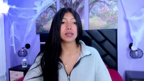 Kimberly Villalobos online show from October 30, 2025, 11:33 am