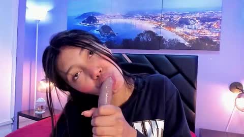 Kimberly Villalobos online show from March 3, 2026, 11:38 am