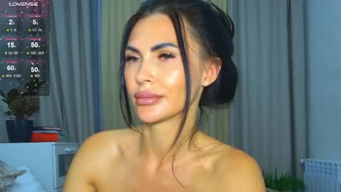 KIm online show from July 6, 2026, 5:37 pm