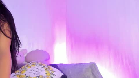 Natalie online show from October 31, 2025, 8:43 pm