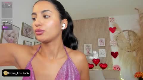 Kim  online show from February 22, 2025, 3:45 am