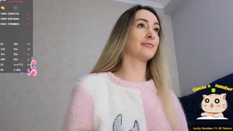 Snapshot of kimmie_ chatting on March 3, 2025, 7:17 pm Kimmie online show from March 3, 2025, 7:17 pm