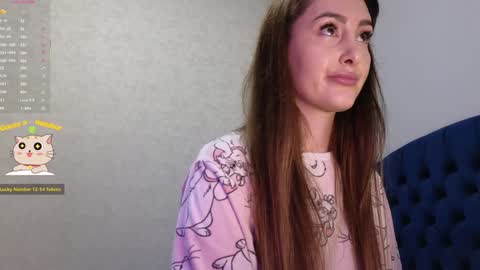 Snapshot of kimmie_ chatting on October 20, 2025, 6:08 pm Kimmie online show from October 20, 2025, 6:08 pm