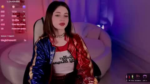  Your Kimmie  follow me  online show from November 21, 2025, 2:38 pm