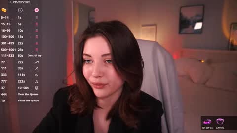 Snapshot of kimmie_shine chatting on February 15, 2026, 9:52 am Your Kimmie follow me online show from February 15, 2026, 9:52 am