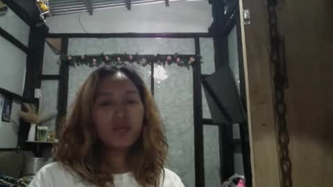 kimmk73644 online show from March 15, 2026, 9:26 am