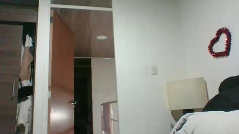 Kimmy online show from February 27, 2025, 11:59 pm