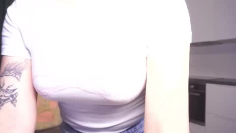 Kim online show from December 16, 2025, 5:29 pm