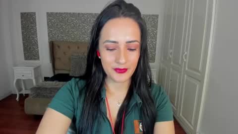 Kim online show from October 7, 2025, 7:44 pm